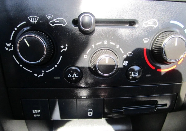 Peugeot 207 CC cena 16900 przebieg: 78000, rok produkcji 2011 z Kolbuszowa małe 436